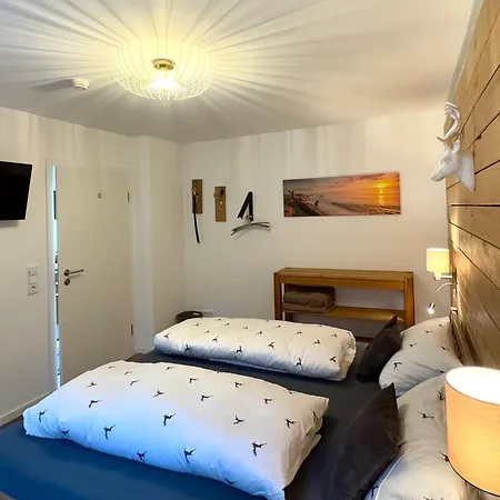 Hirschzimmer & Strandzimmer 홈스테이 *