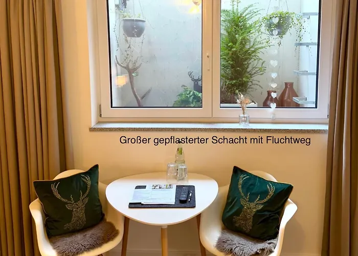 Hirschzimmer & Strandzimmer Utting am Ammersee